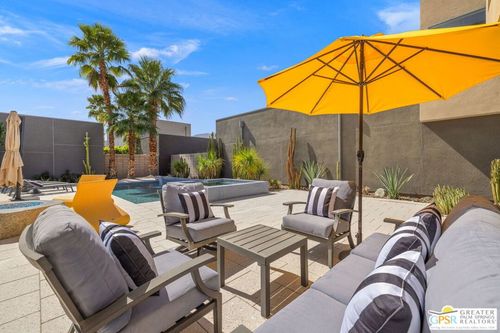 1065 Dane Dr, Palm Springs, CA, 92262-6195 | Card Image