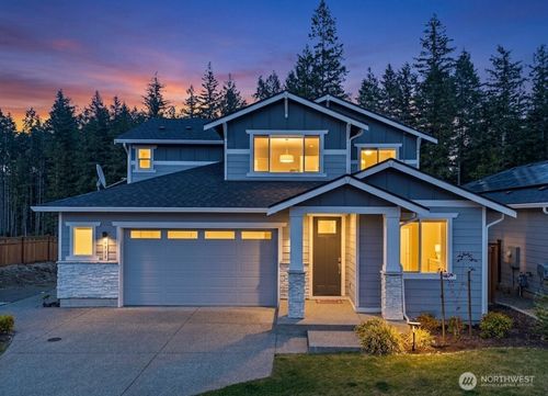 5711 Great Glen Rd Sw, Port Orchard, WA, 98367-5604 | Card Image