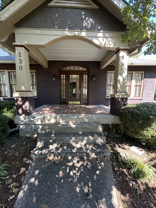 130 Kenner Ave, Nashville, TN, 37205-2219 | Card Image