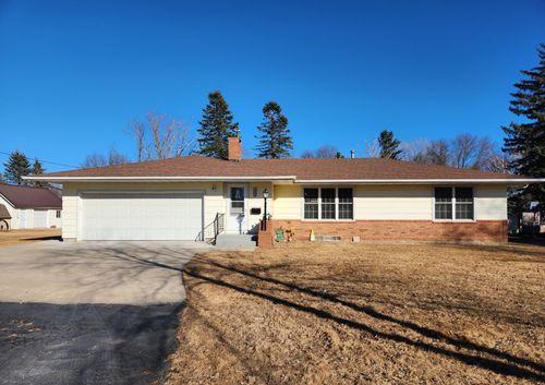 421 Center Ave S, Glenville, MN, 56036-9667 | Card Image