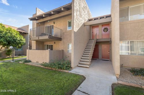 d5-5525 E Thomas Road, Phoenix, AZ, 85018 | Card Image