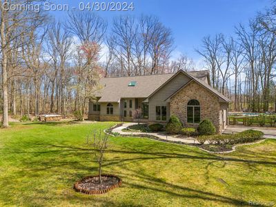 6310 Stofer Road, Home with 4 bedrooms, 3 bathrooms and null parking in Dexter Twp MI | Image 3