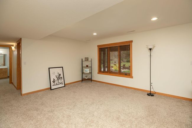 37-web-or-mls-37-Family Room.jpg | Image 37