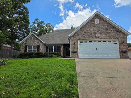 15 Thackery Ln, Bella Vista, AR, 72714-4501 | Card Image