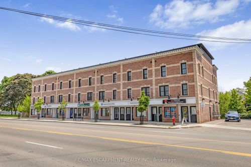 206-760 Lakeshore Rd E, Mississauga, ON, L5E1C7 | Card Image