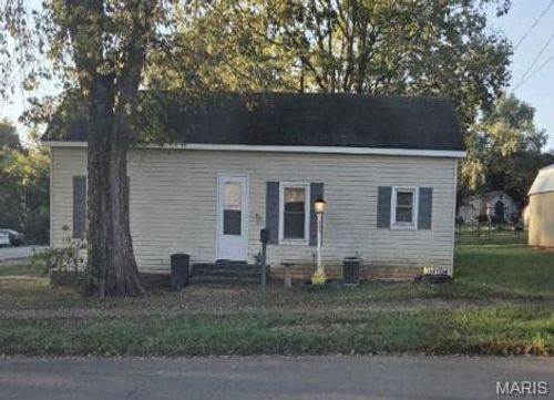 611 Simmons Ave, Park Hills, MO, 63601-4261 | Card Image