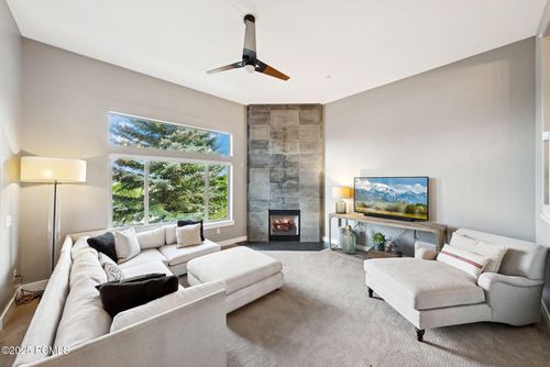 5581 Oslo Ln, Park City, UT, 84098-7707 | Card Image