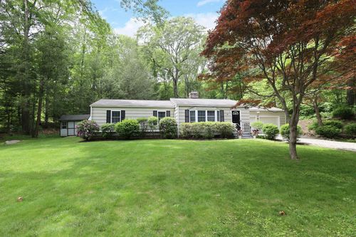 28 Shields Ln, Ridgefield, CT, 06877-2628 | Card Image