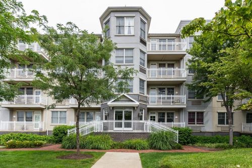 406-4 Constellation Pl, Jersey City, NJ, 07305-5496 | Card Image