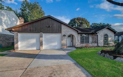 15919 Parksley Dr, Houston, TX, 77059-4630 | Card Image