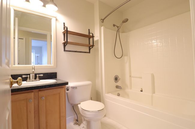 2826 Barclay Way, Condo with 2 bedrooms, 3 bathrooms and null parking in Ann Arbor MI | Image 18
