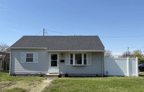 935 Keough Dr, Murphysboro, IL, 62966-1625 | Card Image