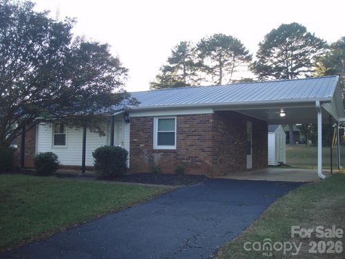 138 Downing St, Troutman, NC, 28166-9642 | Card Image