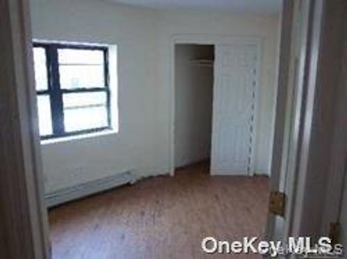 328 Beach 15th St, Far Rockaway, NY, 11691-4417 | Card Image