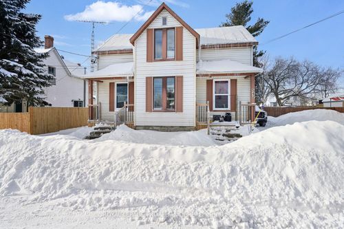 542-544 Middle Street W, Edwardsburgh/Cardinal, ON, K0E1E0 | Card Image