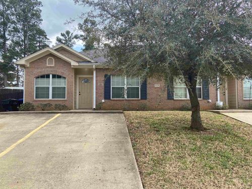 1620 Stanley Dr, Longview, TX, 75605-4269 | Card Image