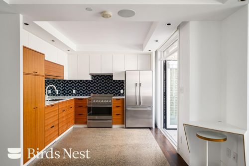 1608 Cypress St, Vancouver, BC, V6J5J1 | Card Image