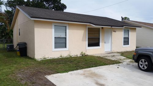 460 Fleming Ave, Greenacres, FL, 33463-2010 | Card Image