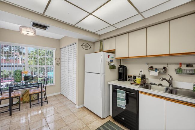 APT-506 - 2121 S Ocean Blvd, Condo with 2 bedrooms, 2 bathrooms and null parking in Pompano Beach FL | Image 19