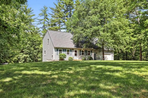 20 Edward Dr, Concord, NH, 03301-8626 | Card Image