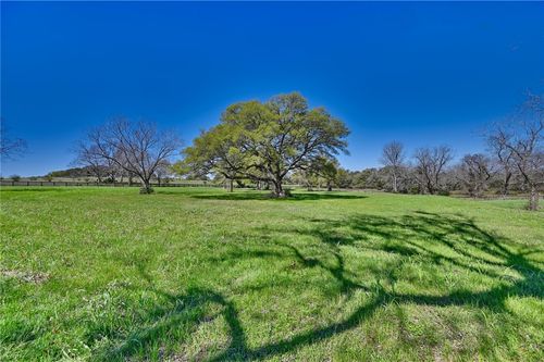 1800 Fm 390 Rd W, Brenham, TX, 77833 | Card Image