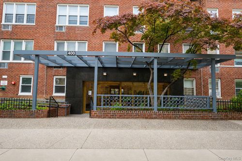 304-400 E 17th St, Brooklyn, NY, 11226-5774 | Card Image