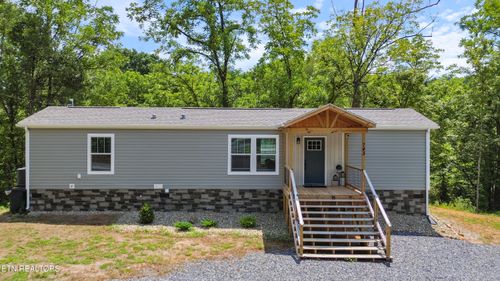 743 Pollard Rd, Kodak, TN, 37764-2207 | Card Image