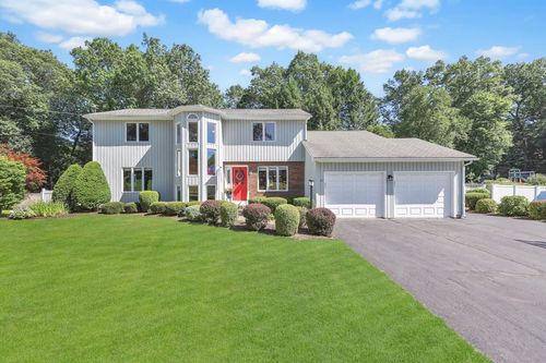 87 Pineridge Dr, Westfield, MA, 01085-4544 | Card Image