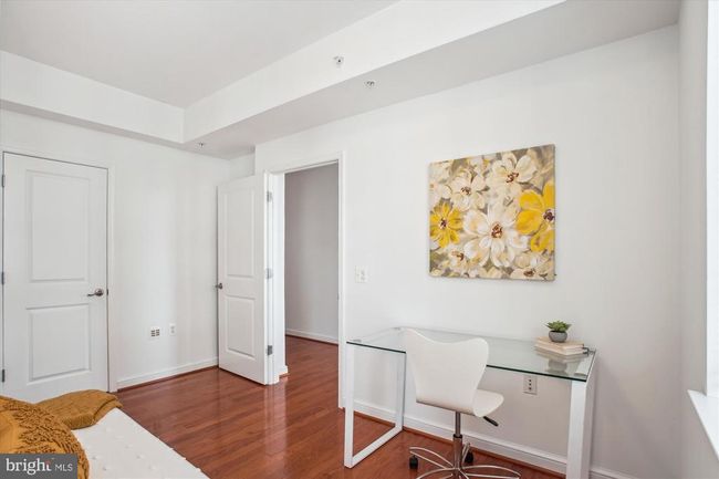 UNIT-805 - 11990 Market St, Condo with 3 bedrooms, 2 bathrooms and null parking in RESTON VA | Image 29