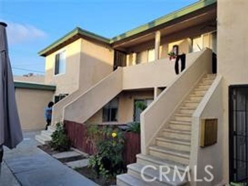1034 El Camino Dr, Costa Mesa, CA, 92626-5557 | Card Image