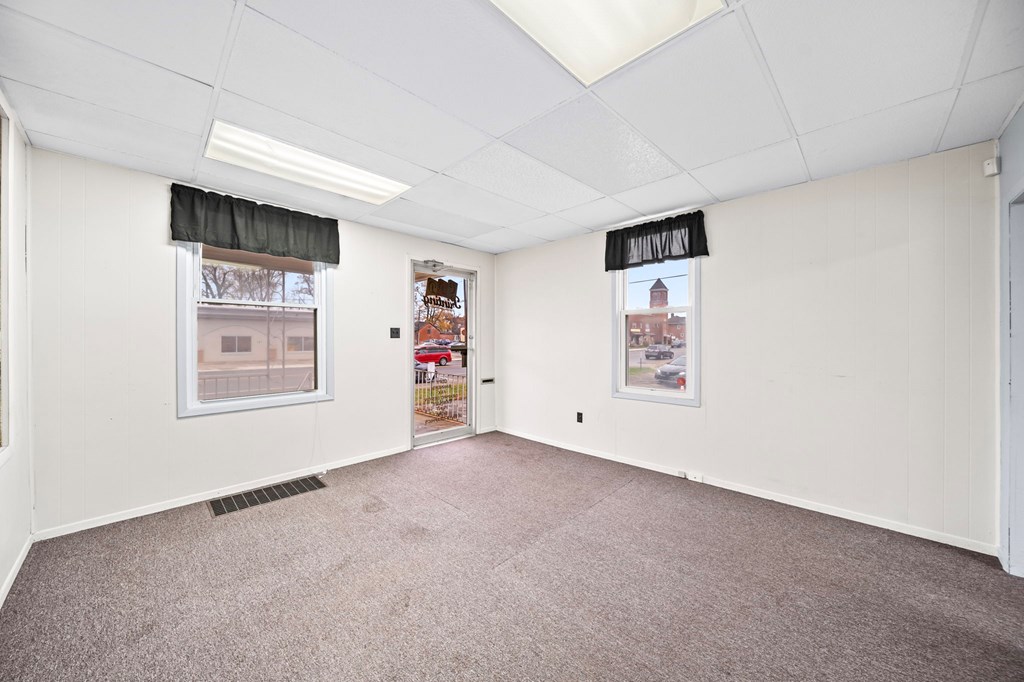 Commercial Sale in Chillicothe 4