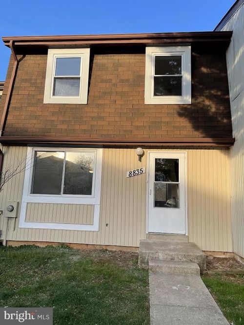 8835 Whimsey Ct, WALKERSVILLE, MD, 21793-7827 | Card Image