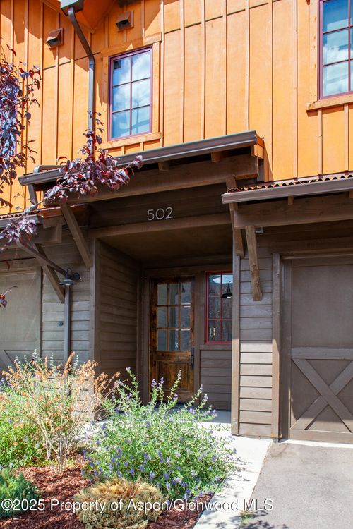 502 Little Cloud Dr, New Castle, CO, 81647-9813 | Card Image