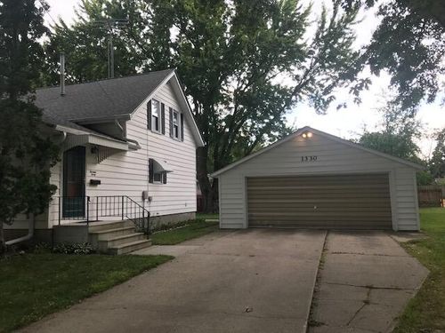 1330 13th Avenue, Manson, IA, 50563 | Card Image