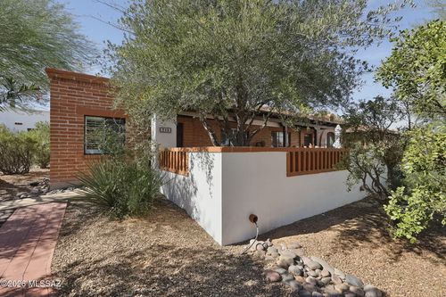 a-246 S Paseo Sarta, Green Valley, AZ, 85614-7284 | Card Image