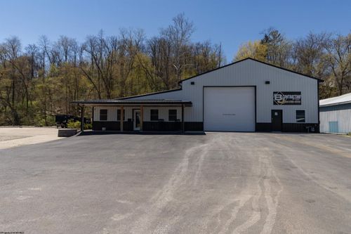 1492 Philippi Pike, Clarksburg, WV, 26301 | Card Image