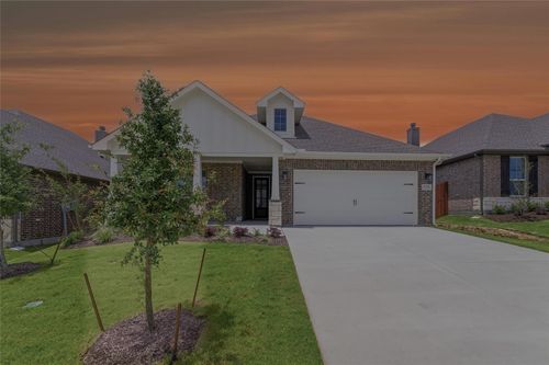 529 Waterford Park Blvd, Weatherford, TX, 76087-1334 | Card Image