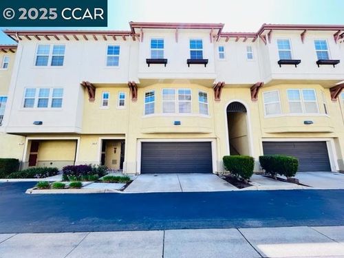 51 Matisse Ct, Pleasant Hill, CA, 94523-4238 | Card Image