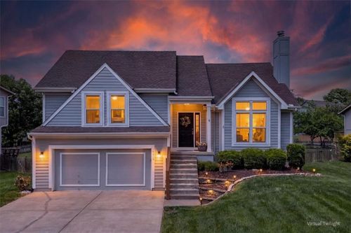 16414 W 158th Ter, Olathe, KS, 66062-3900 | Card Image