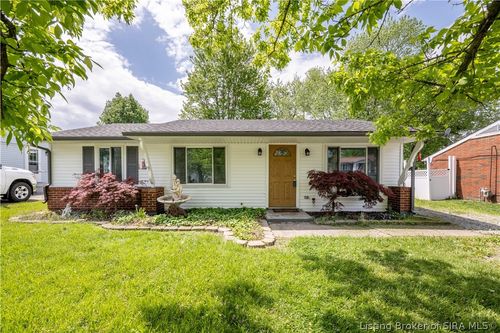 1705 Beaumont Dr, Clarksville, IN, 47129-2006 | Card Image