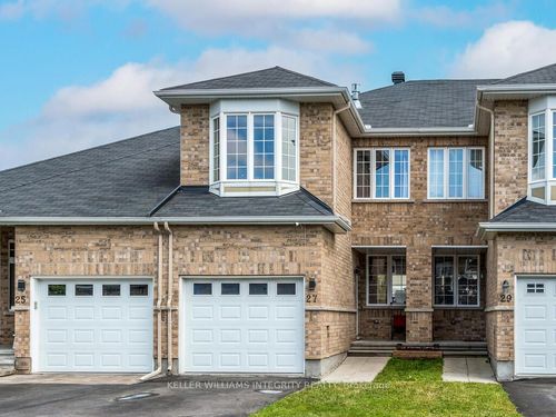 27 Desmond Trudeau Dr, Arnprior, ON, K7S0G6 | Card Image