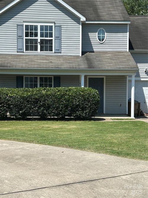 1422 Mitchell Glen St, Kannapolis, NC, 28083-7816 | Card Image