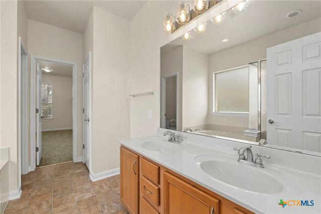 213 Springtree Pkwy, House other with 4 bedrooms, 3 bathrooms and null parking in Cibolo TX | Image 22