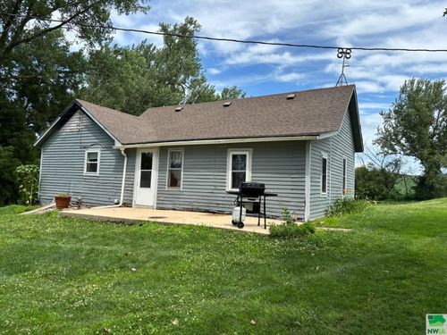 13556 Peach Ave, Castana, IA, 51010-8835 | Card Image