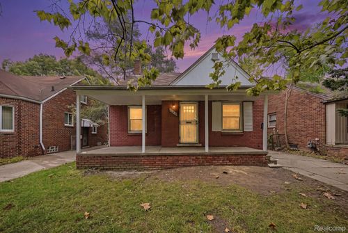 20226 Joann St, Detroit, MI, 48205-1139 | Card Image
