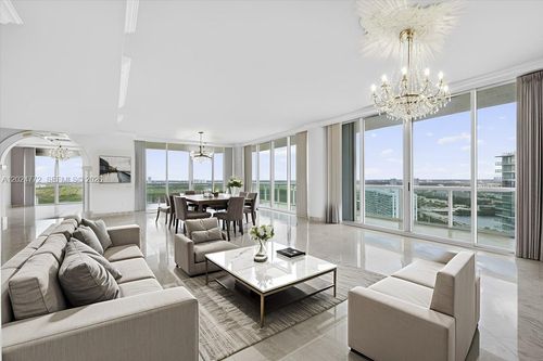 ts3-16500 Collins Ave, Sunny Isles Beach, FL, 33160-4539 | Card Image