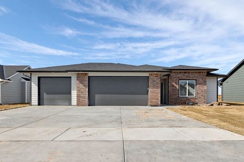 600 Long Path Ct, Goddard, KS, 67052-4305 | Card Image