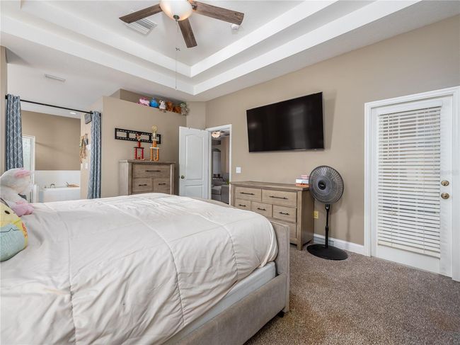 6018 Gannetdale Dr, House other with 5 bedrooms, 2 bathrooms and null parking in LITHIA FL | Image 20