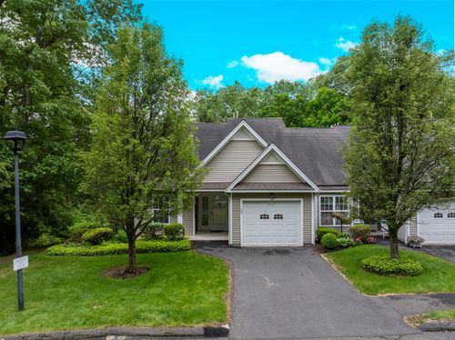 153-153 Louis Hill Rd, Sandy Hook, CT, 06482-1704 | Card Image