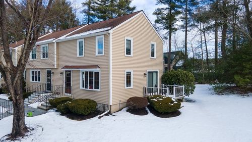 201-201 Cardinal Ln, Tyngsboro, MA, 01879-1574 | Card Image